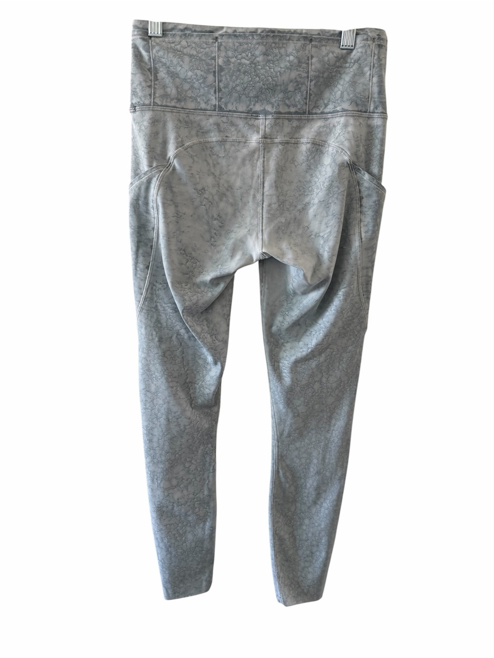 Lululemon Fast and Free Tight 25" Nulux
City Grit White Blue Fog sz 6 high rise - Picture 5 of 6